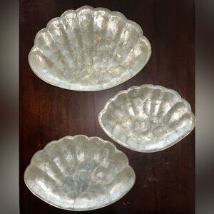 Vintage Capiz Shell gold tone trim Scallop Edge Trays Seashell Shaped Set of 3